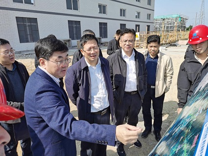 市水务集团领导率队到E^半岛视察在徏工程安全生及项目推q情? /></a><br/><div><span style=