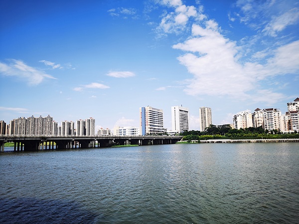 市水投实业公司：多措qDQ扎实开展“两江一河”管护工? /></a><br/><div><span style=